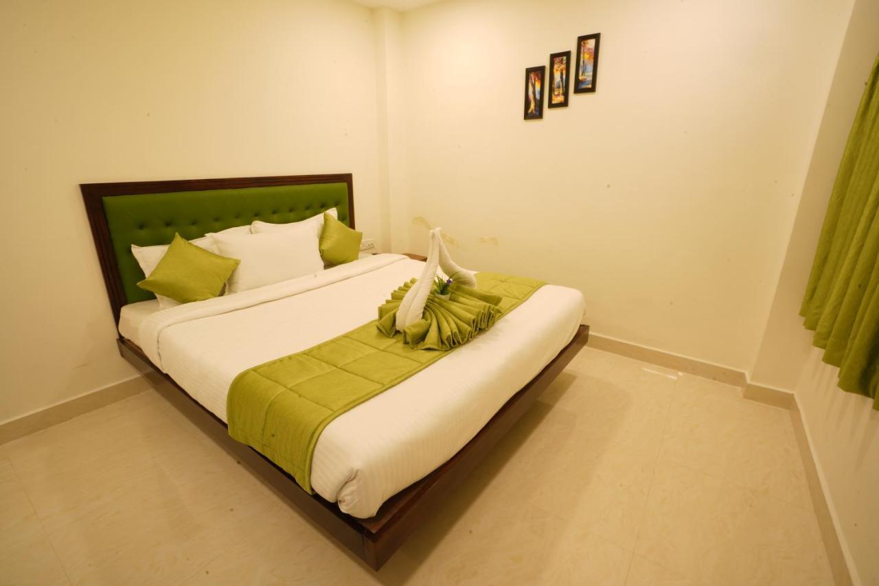 Saara Inn Pondicherry Eksteriør bilde